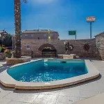 Gorgeous In With House Sea View