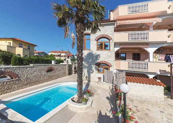 Cozy In With Wifi Pula