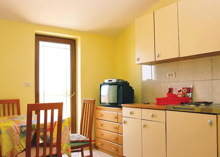 Апартаменты Cozy In With Wifi Пула