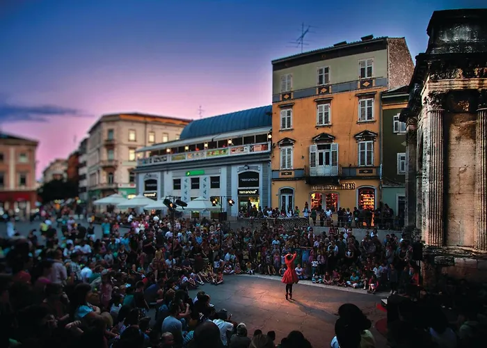 Cozy In With Wifi * Пула