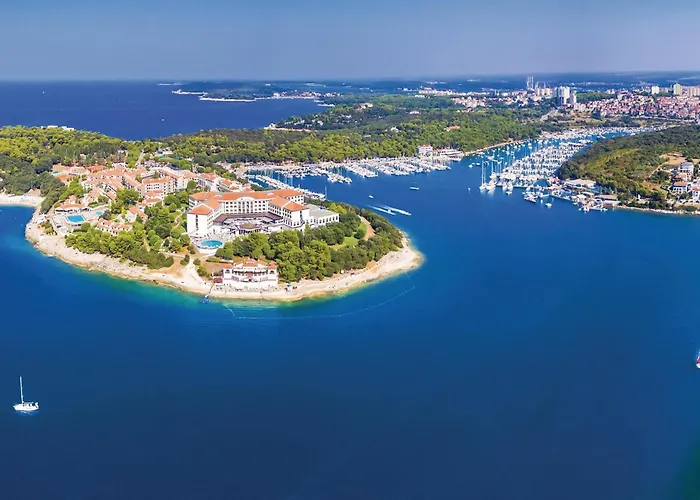 Апартаменты Cozy In With Wifi *